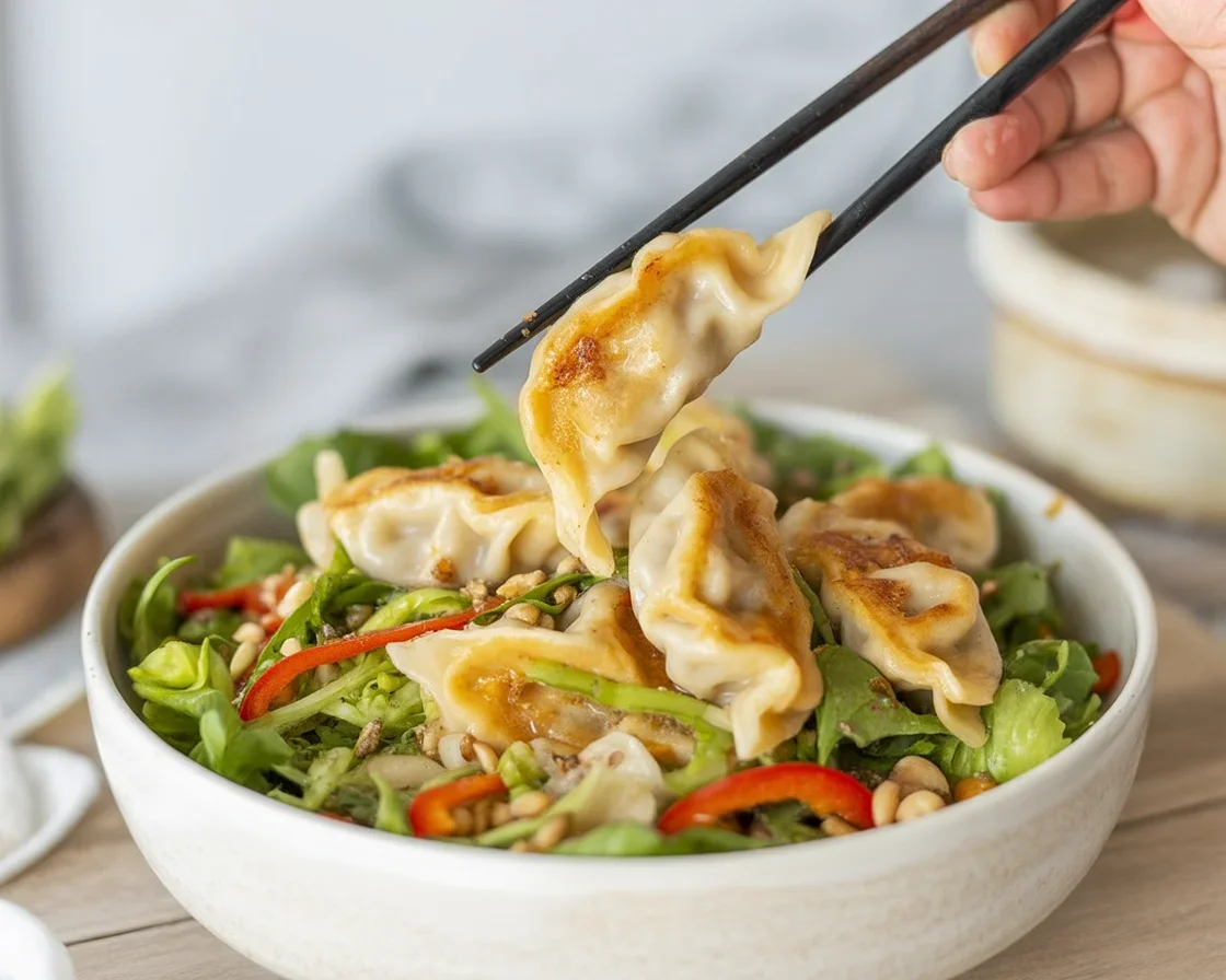 Schneller sommerlicher Tortellini-Mango-Salat mit Limettendressing